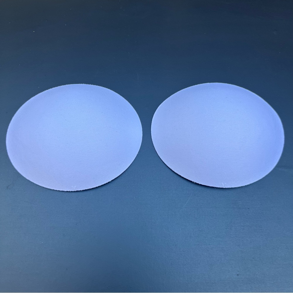(KN5) Klassy Network Signature MEDIUM Brami White Good Condition Padding Set